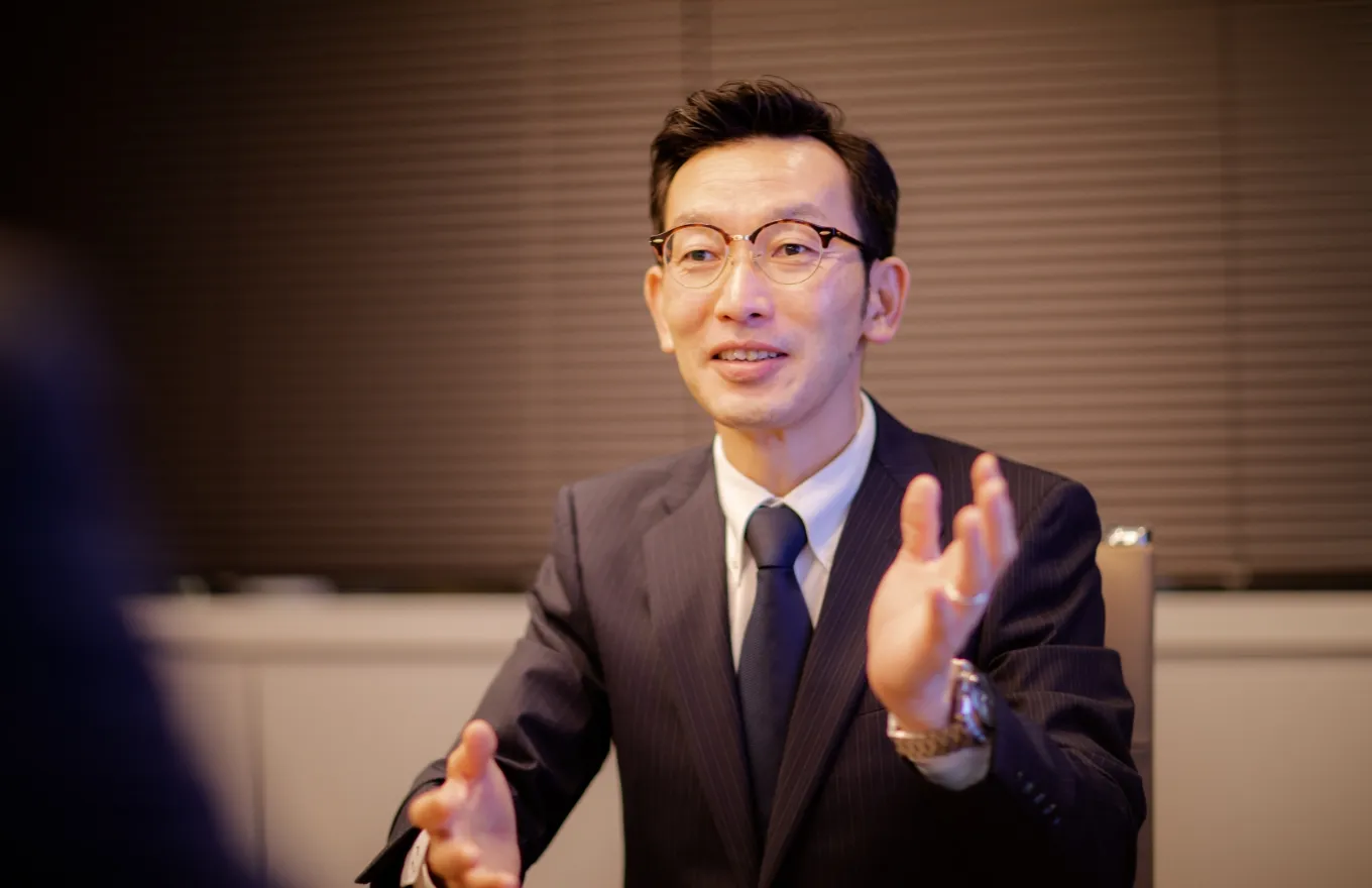 エンジニアリング事業部IoT/ICT NWエンジニアリング課細谷さんインタビューの様子