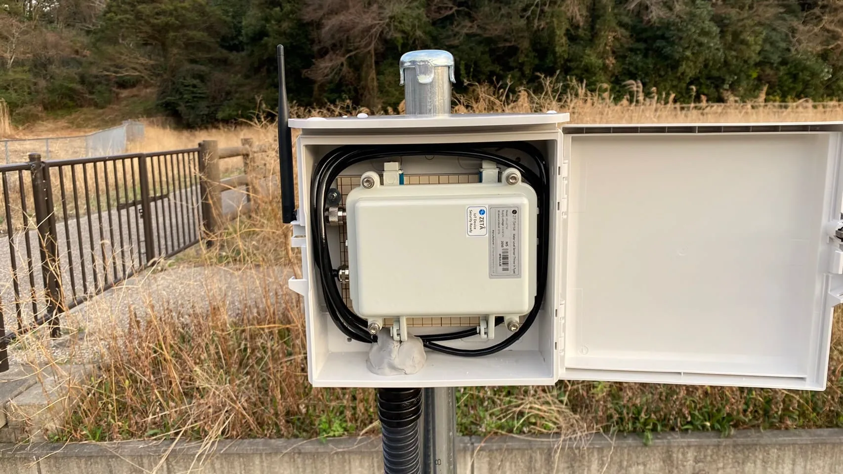 LPWA（ZETA）水位監視センサーデバイス設置工事（3）