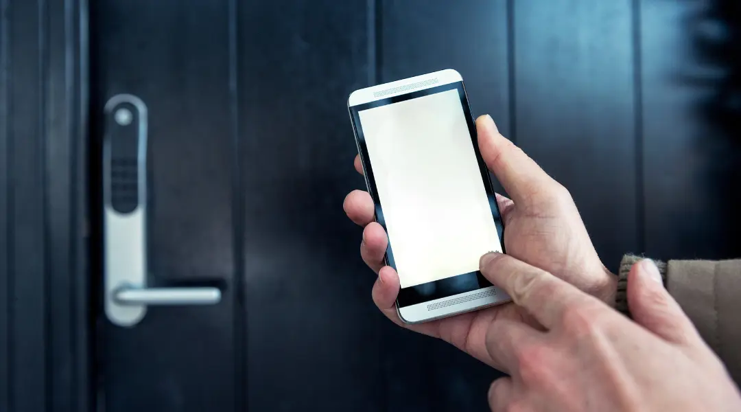 【法人向け】失敗しないスマートロックの選び方とは？種類・機能から設置・保守の注意点まで解説