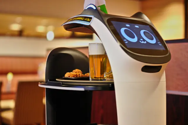 配膳ロボットを導入するメリット